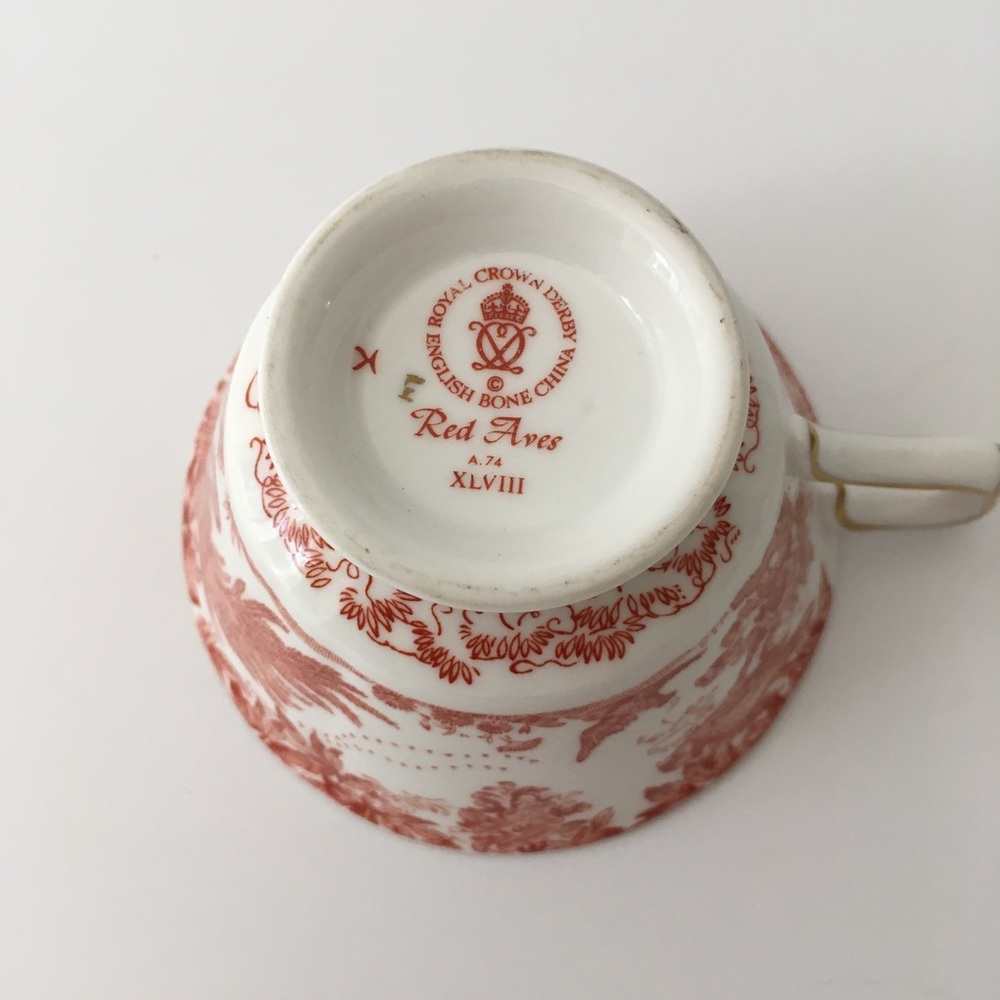 SOLD Crown Derby Red Aves Tea Coffee Cup - Picture 4 of 7
